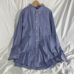 Roundtree & Yorke Navy Gingham Men's Shirt